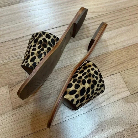 Find. Women’s Tan Leopard Print Pony hair Slide Leather Sandal 9.5 - Picture 5 of 10